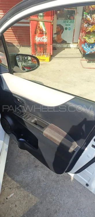 Toyota Vitz 2013 for Sale in Rawalpindi Toyota Vitz 2013 for Sale in Rawalpindi Image-7