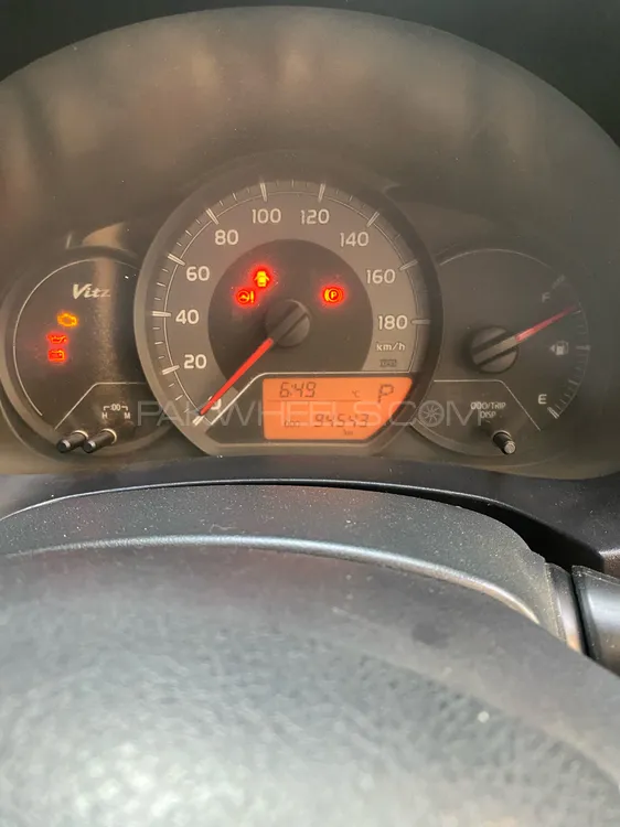 Toyota Vitz 2016 for Sale in Lahore Toyota Vitz 2016 for Sale in Lahore Image-4