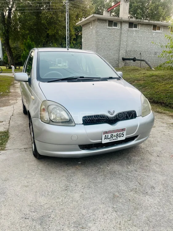Toyota Vitz 2001 for Sale in Peshawar Image-1