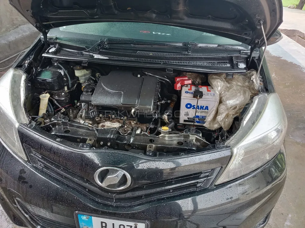Toyota Vitz 2011 for Sale in Jhelum Toyota Vitz 2011 for Sale in Jhelum Image-1