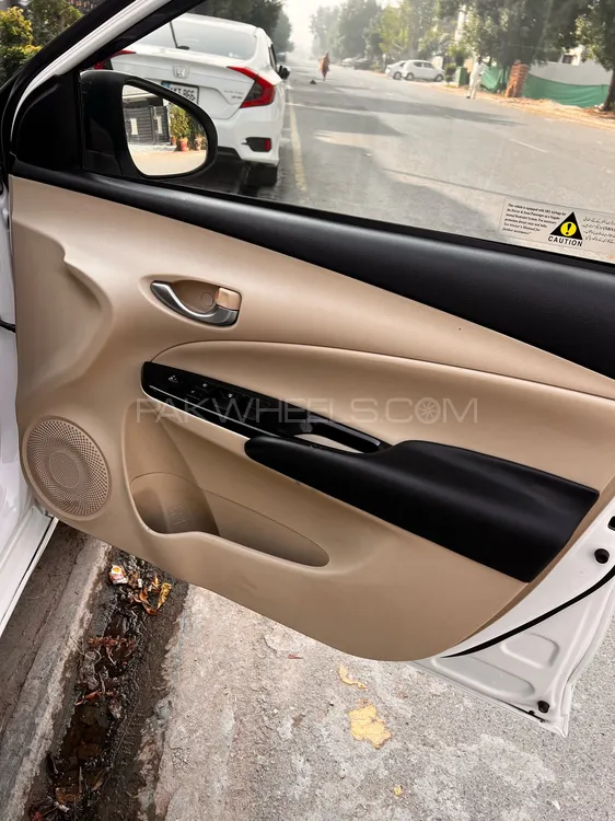 Toyota Yaris Sedan 2021 for Sale in Lahore Toyota Yaris Sedan 2021 for Sale in Lahore Image-12