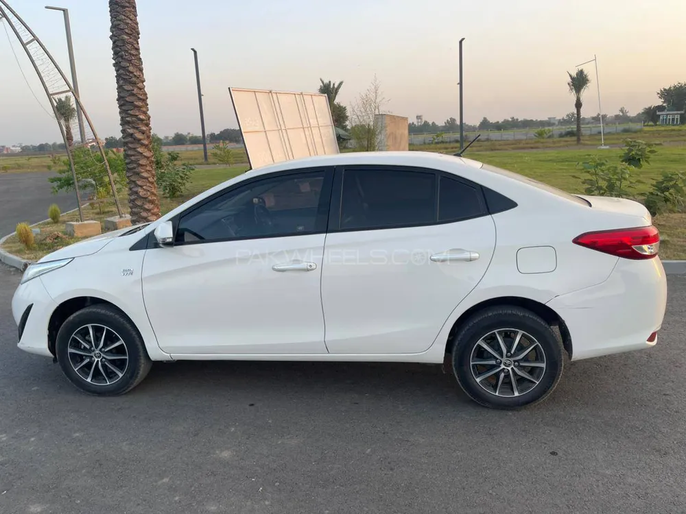 Toyota Yaris Sedan 2023 for Sale in Gujranwala Toyota Yaris Sedan 2023 for Sale in Gujranwala Image-5