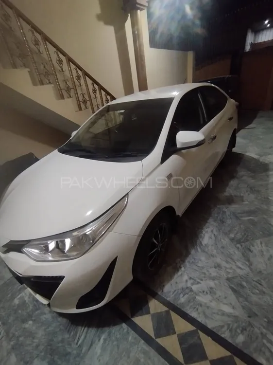Toyota Yaris Sedan 2022 for Sale in Sheikhupura Toyota Yaris Sedan 2022 for Sale in Sheikhupura Image-5