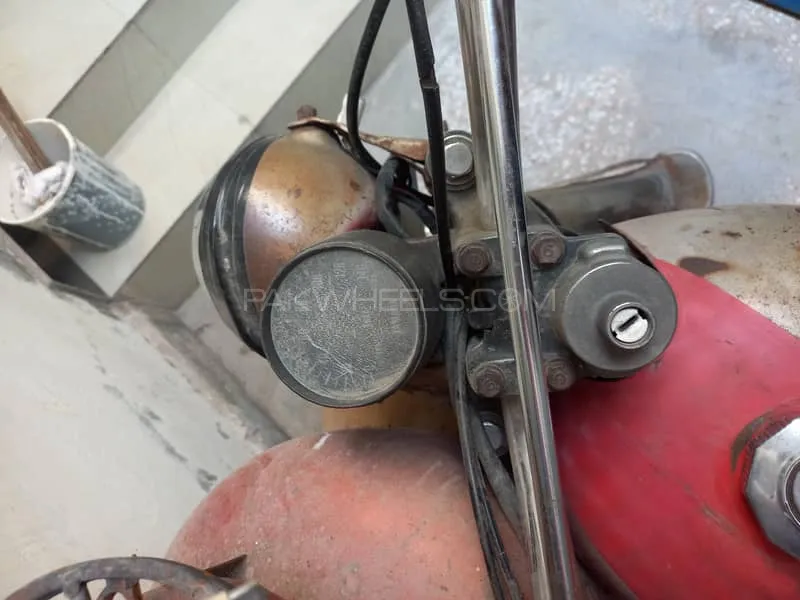 Yamaha Royale YB 100 1980 for Sale Yamaha Royale YB 100 1980 for Sale Image-13