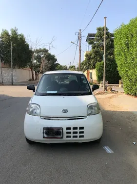 Daihatsu Esse X 2010
