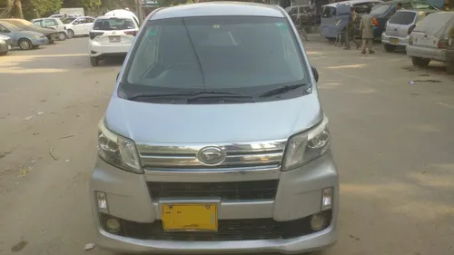 Daihatsu Move 2014