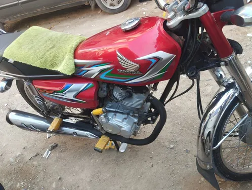 Honda CG 125 2023