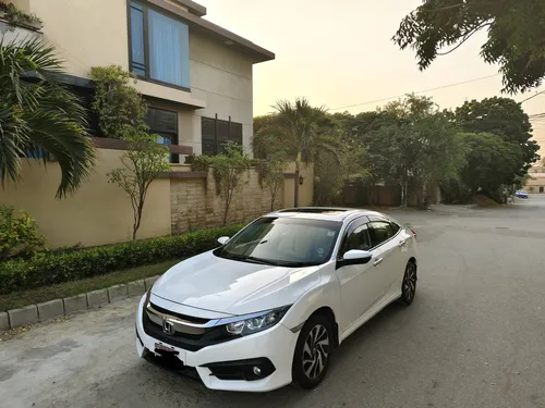 Honda Civic Oriel 1.8 i-VTEC CVT 2018