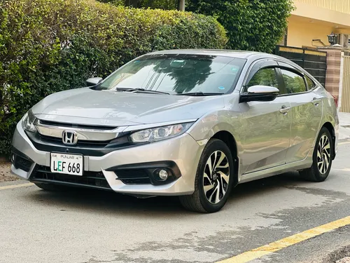 Honda Civic Oriel 1.8 i-VTEC CVT 2018