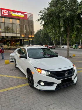 Honda Civic Oriel 1.8 i-VTEC CVT 2019