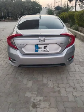 Honda Civic Oriel 1.8 i-VTEC CVT 2020