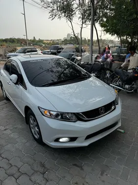 Honda Civic Oriel Prosmatec UG 2015