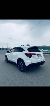 Honda Vezel Hybrid RS Honda Sensing  2016