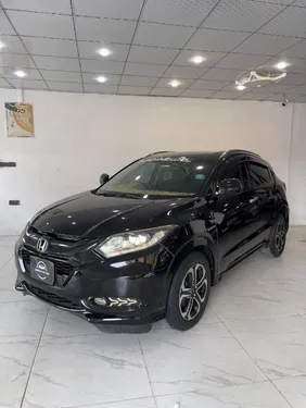 Honda Vezel Hybrid Z 2015