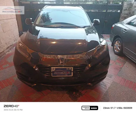 Honda Vezel Hybrid Z Honda Sensing  2017