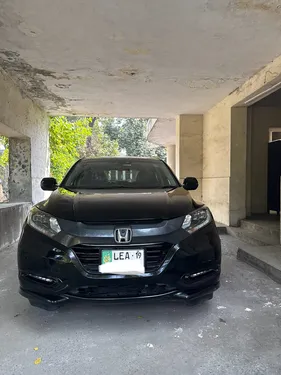 Honda Vezel Hybrid Z Honda Sensing  2016