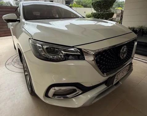 MG HS Trophy 2021