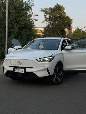 MG ZS EV MCE Essence 2023