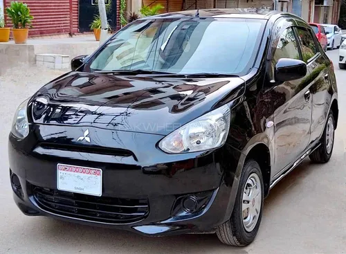 Mitsubishi Mirage 1.0 G 2012