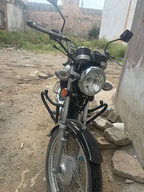 Suzuki GS 150 2024