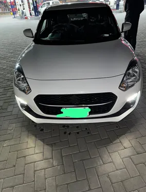 Suzuki Swift GL CVT 2023