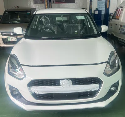 Suzuki Swift GLX CVT 2025