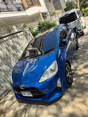 Toyota Aqua G 2015