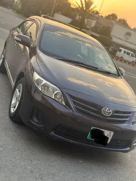 Toyota Corolla GLi 1.3 VVTi 2013