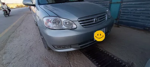 Toyota Corolla SE Saloon 2003