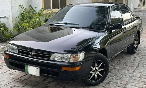 Toyota Corolla XE Limited 1995