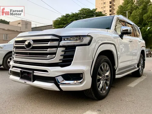 Toyota Land Cruiser ZX Gasoline 3.5L 2022 for Sale Toyota Land Cruiser ZX Gasoline 3.5L 2022 for Sale