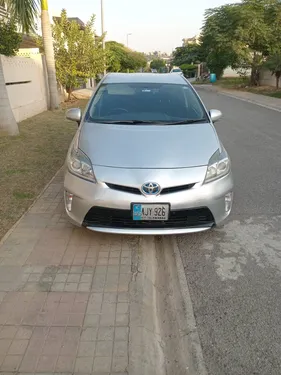 Toyota Prius S LED Edition 1.8 2013