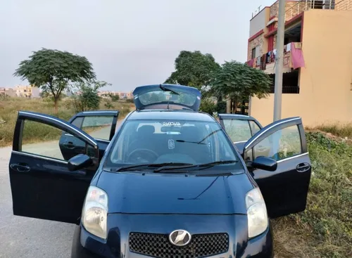 Toyota Vitz F 1.0 2005