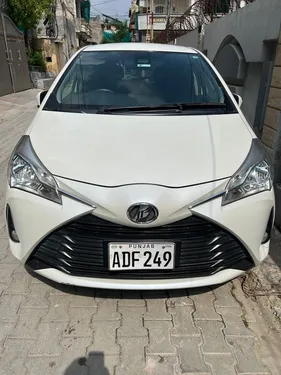 Toyota Vitz 1.0F Safety Edition III 2018