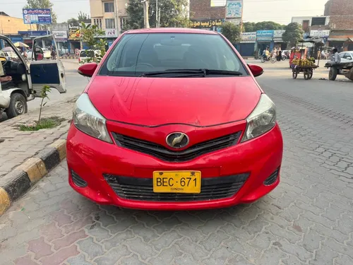 Toyota Vitz F M Package 1.0 2012