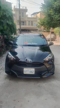 Toyota Yaris Hatchback X 2021