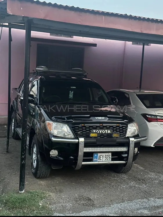 Toyota Hilux 2011 for Sale in Abbottabad Image-1