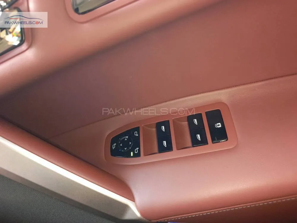 BMW iX 2023 for Sale in Lahore BMW iX 2023 for Sale in Lahore Image-12