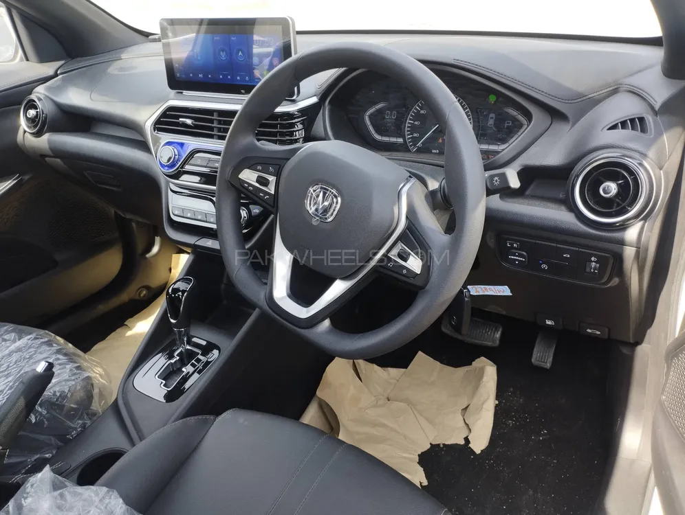 Changan Alsvin 2025 for Sale in Hyderabad Changan Alsvin 2025 for Sale in Hyderabad Image-13
