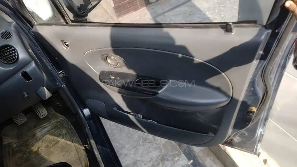 Chevrolet Exclusive 2003 for Sale in Lahore Chevrolet Exclusive 2003 for Sale in Lahore Image-4