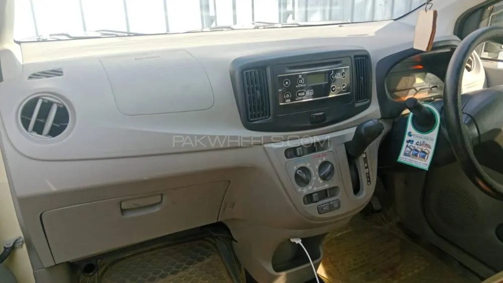 Daihatsu Mira 2014 for Sale in Karachi Daihatsu Mira 2014 for Sale in Karachi Image-5