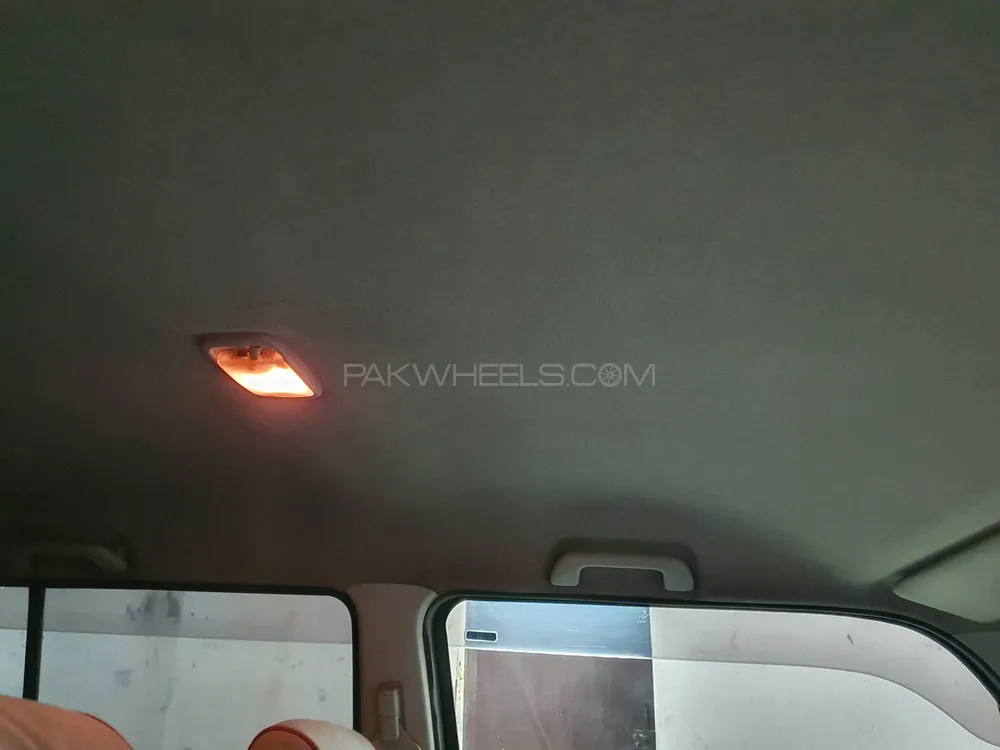Daihatsu Move Conte 2016 for Sale in Lahore Daihatsu Move Conte 2016 for Sale in Lahore Image-5