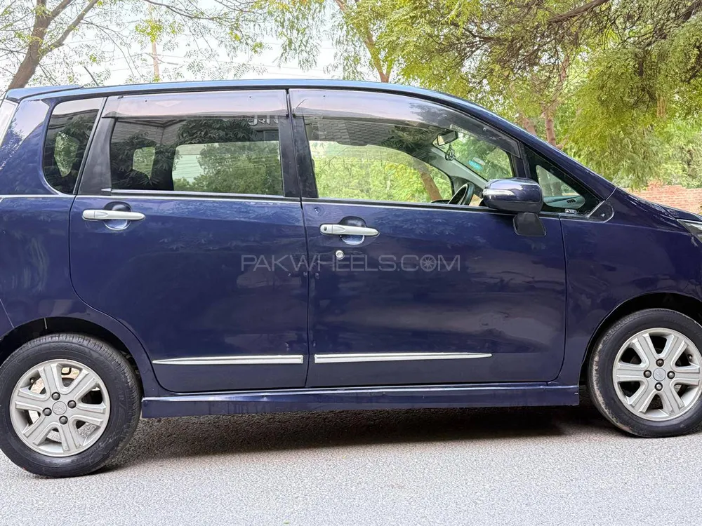 Daihatsu Move 2013 for Sale in Lahore Daihatsu Move 2013 for Sale in Lahore Image-4