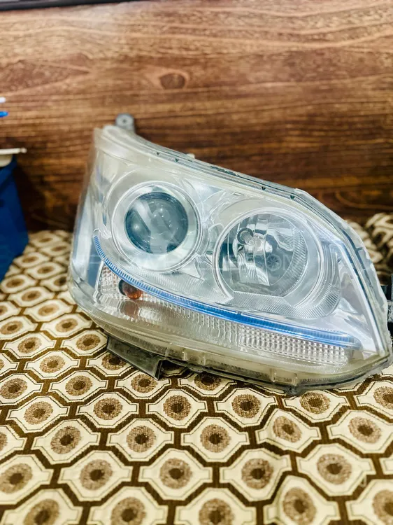 daihatsu move lights  daihatsu move lights  Image-3