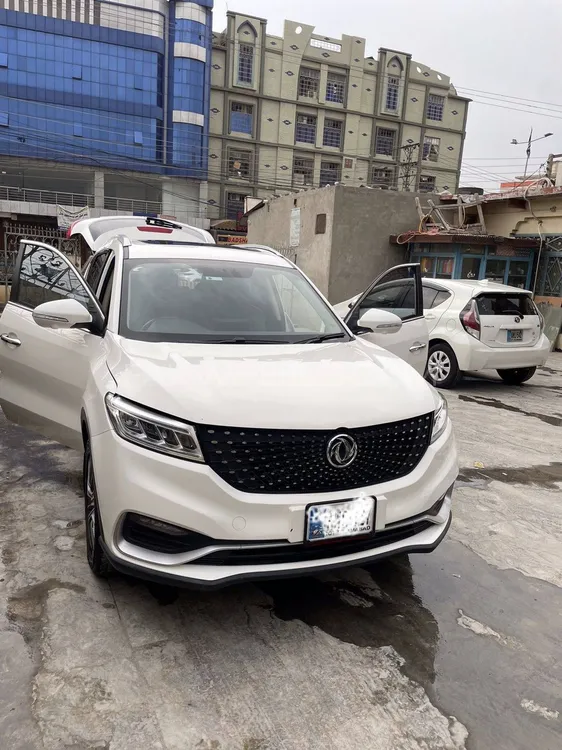 DFSK Glory 580 2021 for Sale in Peshawar DFSK Glory 580 2021 for Sale in Peshawar Image-3