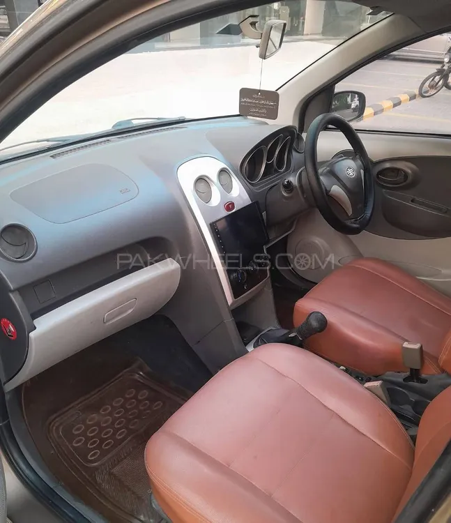 FAW V2 2015 for Sale in Lahore FAW V2 2015 for Sale in Lahore Image-4