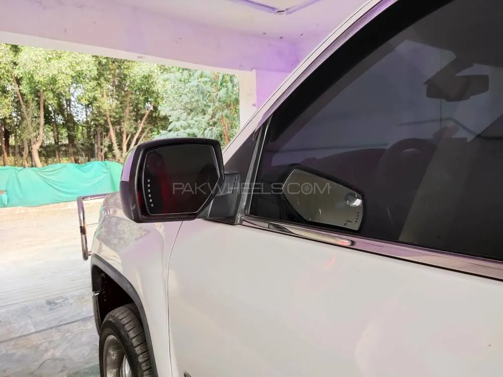 GMC Sierra 2014 for Sale in Islamabad GMC Sierra 2014 for Sale in Islamabad Image-6