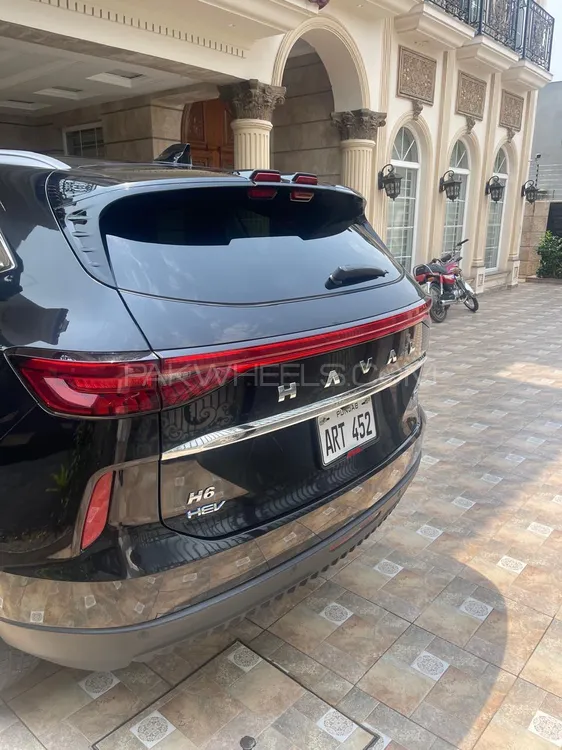 Haval H6 2024 for Sale in Lahore Haval H6 2024 for Sale in Lahore Image-6