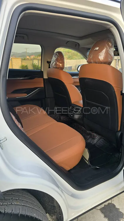 Haval H6 2025 for Sale in Islamabad Haval H6 2025 for Sale in Islamabad Image-13