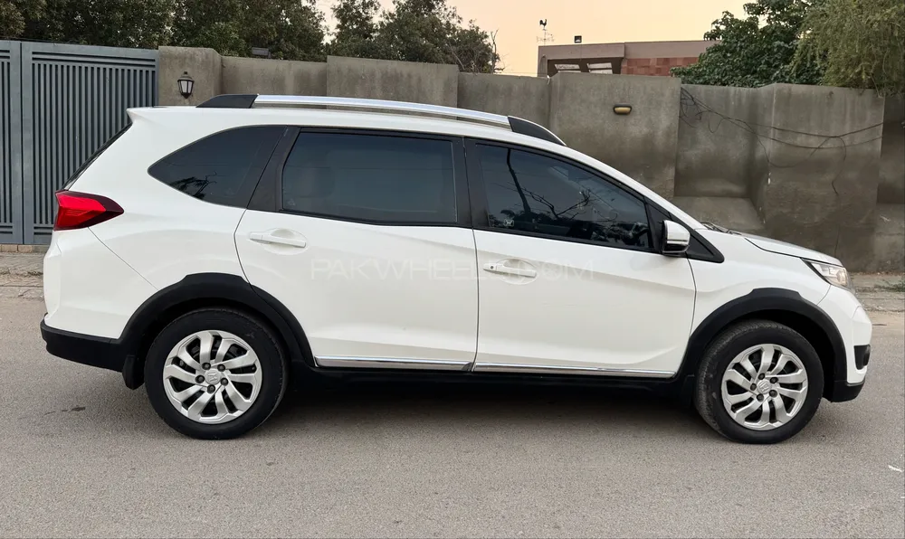 Honda BR-V 2019 for Sale in Karachi Honda BR-V 2019 for Sale in Karachi Image-5